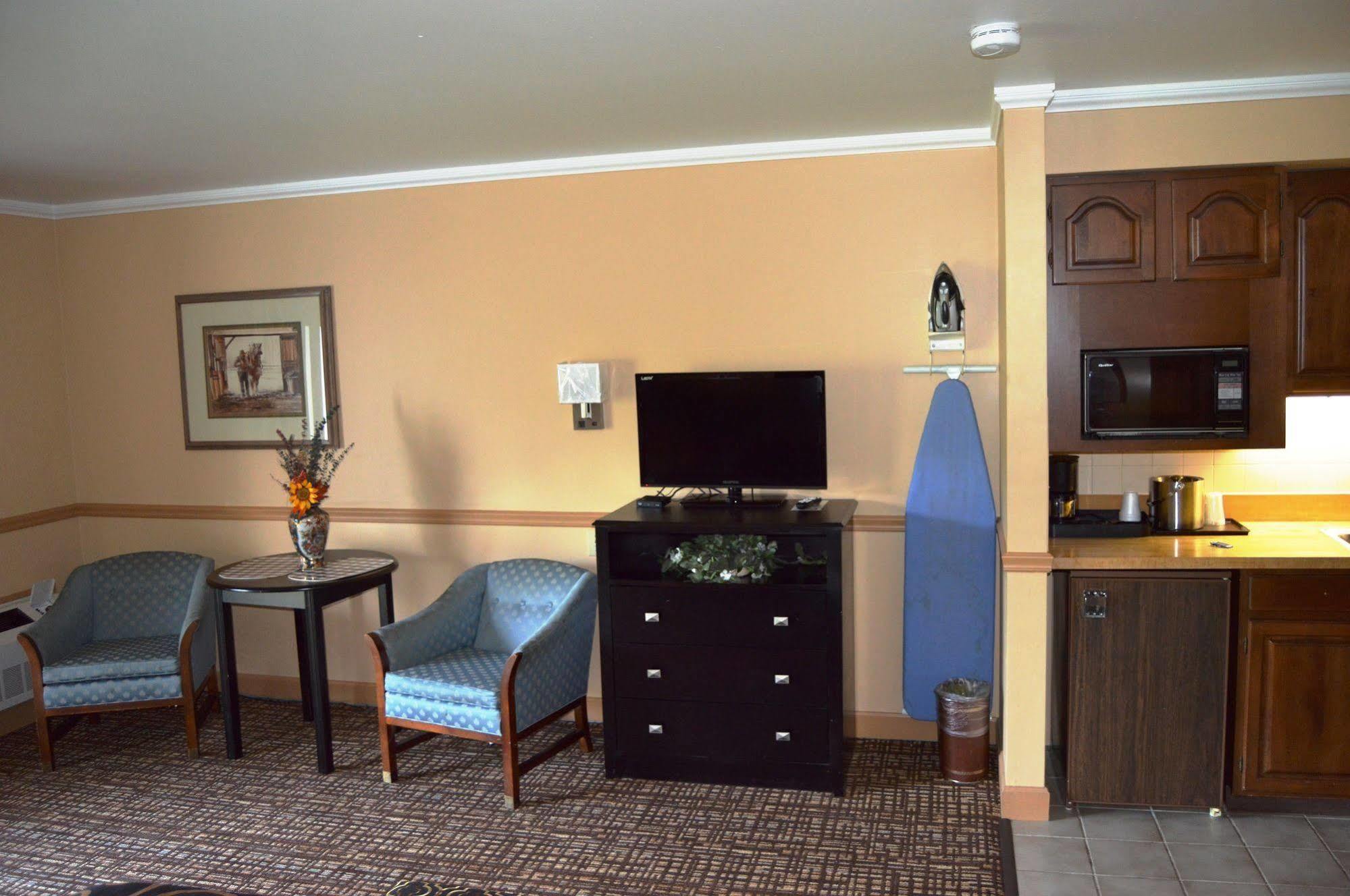 New World Inn Barre Bagian luar foto